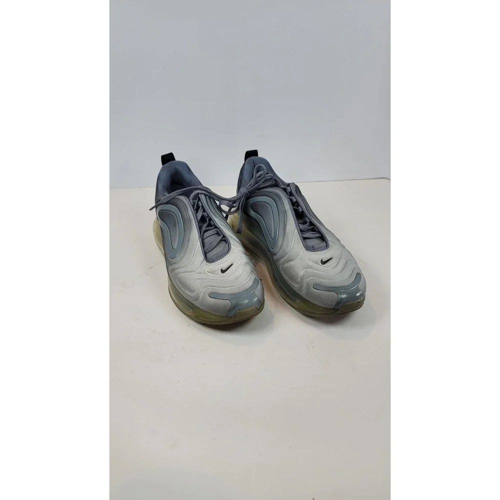 Nike Air Max 720 Men Cool Grey Sneakers Size US 8  AO2924-002
